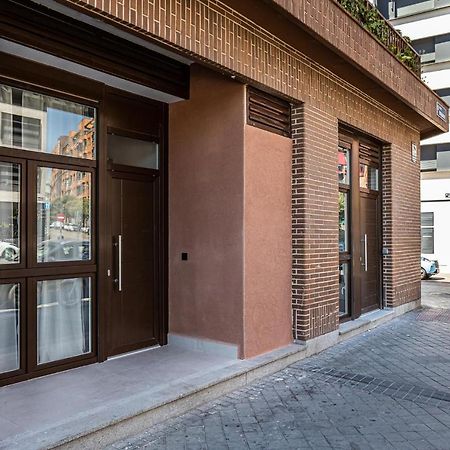 Exyca Embajadores Apartment Madrid Bagian luar foto