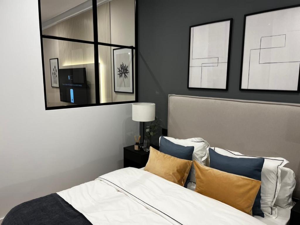 Exyca Embajadores Apartment Madrid Bagian luar foto